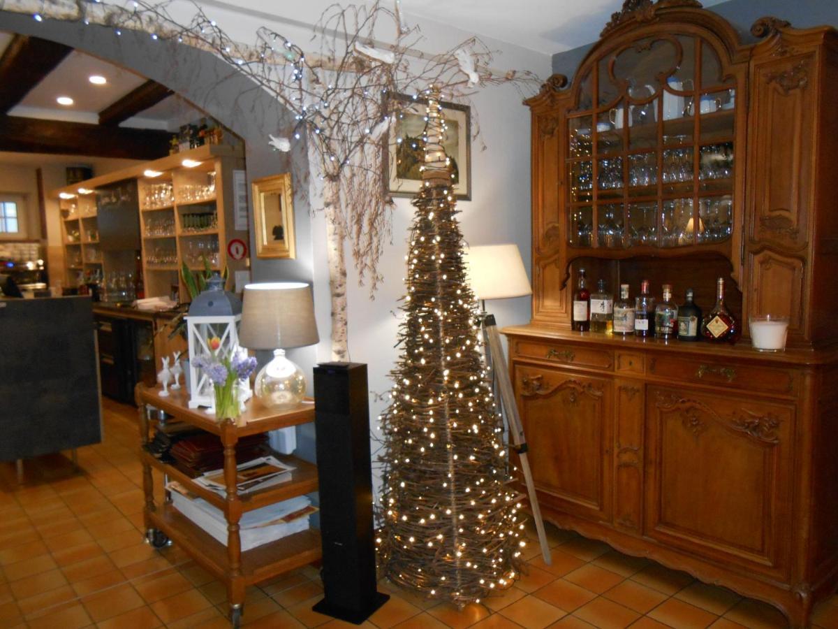 Au Fief Du Chateau 3*